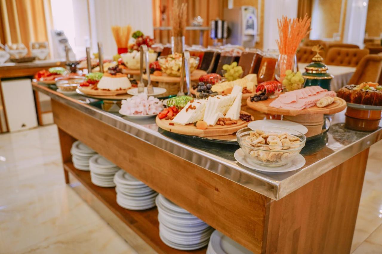 Hotel Empire Albania Драч Екстериор снимка
