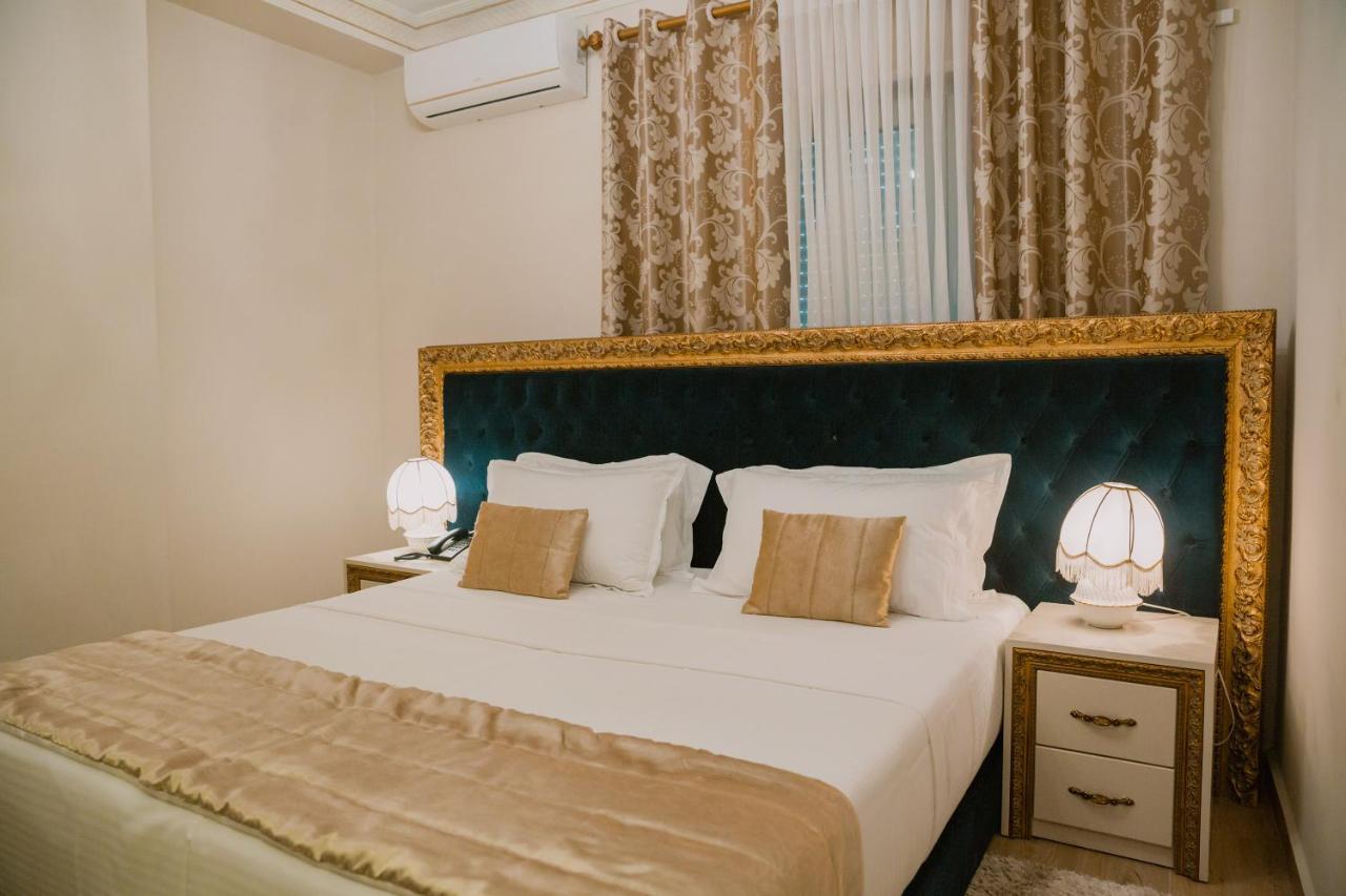 Hotel Empire Albania Драч Екстериор снимка